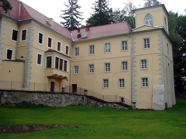 Zdjęcie - Zamek na skale w Trzebieszowicach