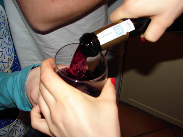 Nalej wina nalej