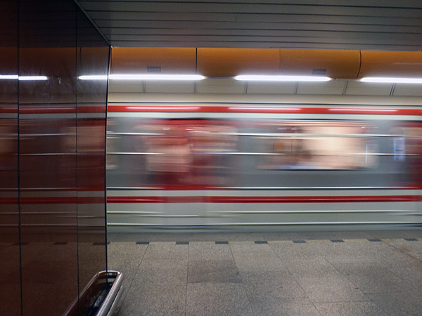 Zdjęcie - Metro